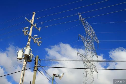 使用鋼絲鉗時應(yīng)注意些什么？