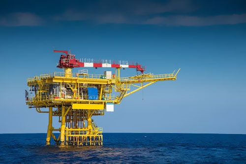 未來三年阿曼將對石化行業投資100-150億美元